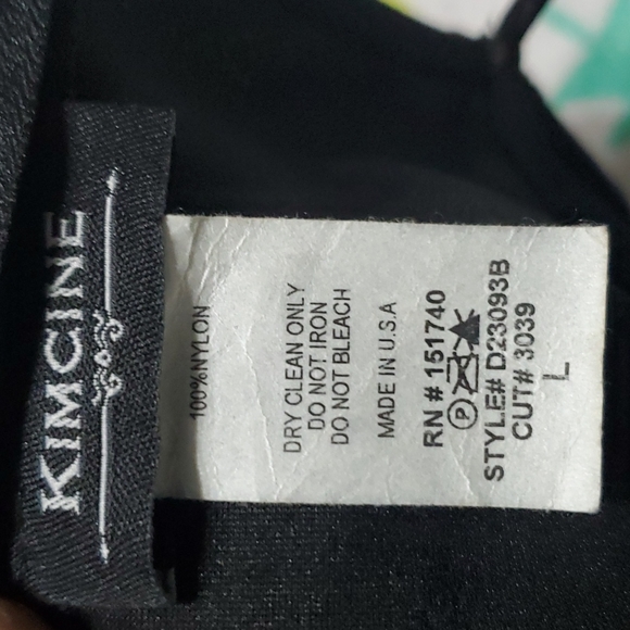 Dress - Picture 4 of 4